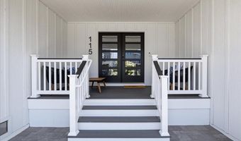 115 9TH St, Beach Haven, NJ 08008