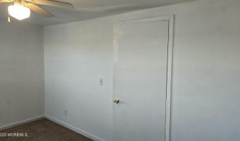 131 Veeder Ln, Bayville, NJ 08721