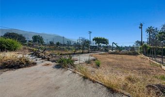 2441 El Molino Ave, Altadena, CA 91001