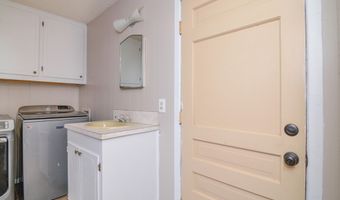 308 W Ellwood Blvd, Anton, TX 79313