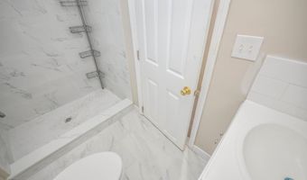 9107 LINDALE Dr, Bethesda, MD 20817