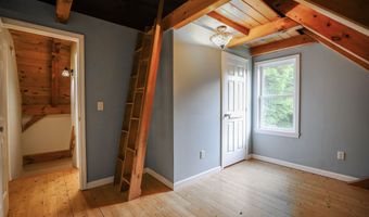 570 Upper Meehan Rd, Bristol, VT 05443