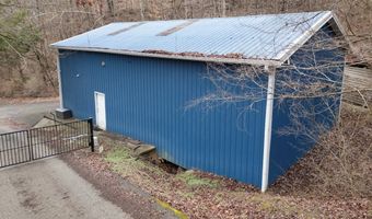 106 Nags Head Rd, Avawam, KY 41713