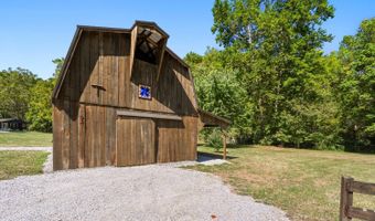 15407 Aberdeen Rd, Bennington, IN 47011