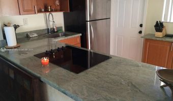 20200 NE 27th Ct 16, Aventura, FL 33180