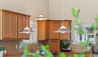 3850 W Hill Rd, Boise, ID 83703