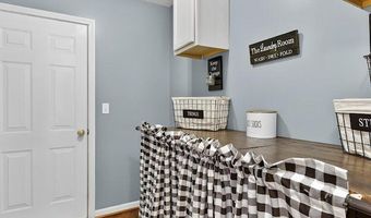 26570 Preston Place Dr, Abingdon, VA 24211