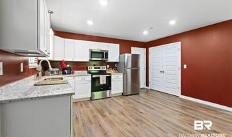 10 Middleton Ln, Atmore, AL 36502