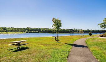 102 Windjammer Dr, Barnegat, NJ 08005