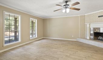 106 Fern Valley Rd, Brandon, MS 39042