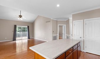 512 BERGENIA Loop, Bear, DE 19701