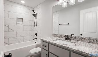 16504 Eden Dr, Athens, AL 35613