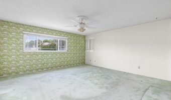 5995 BROADMOOR Dr, La Mesa, CA 91942