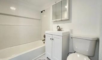 24 Grandview Rd, Bow, NH 03304