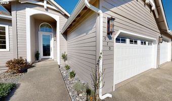 970 HASSETT St, Brookings, OR 97415