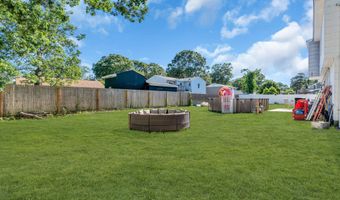 250 Point Pleasant Ave, Bayville, NJ 08721