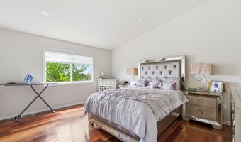 2243 Sun Valley Dr, Ann Arbor, MI 48108