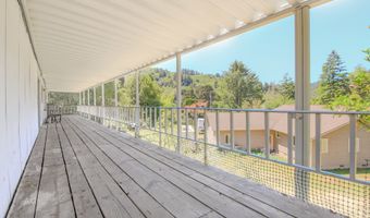 17079 MOUNTAIN Dr, Brookings, OR 97415