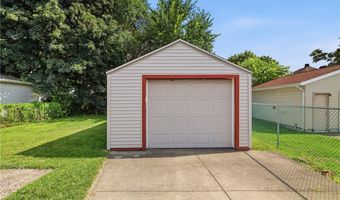 2536 Albrecht Ave, Akron, OH 44312