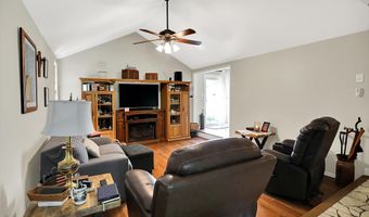 639 W Banta Rd, Indianapolis, IN 46217