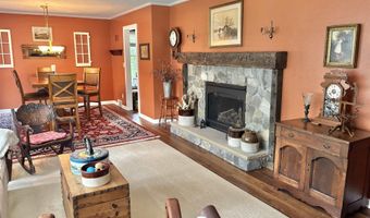 1719 Southgate Ct, Adrian, MI 49221