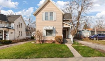 907 E Hunt St, Adrian, MI 49221