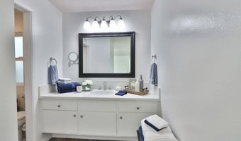 16670 Bernardo Oaks Dr, San Diego, CA 92128