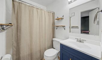 300 Briarcrest Dr 140, Ann Arbor, MI 48104