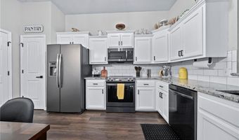 209 Bridgewater Dr, Barling, AR 72923