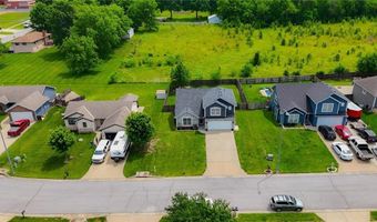 3021 N 157th St, Basehor, KS 66007
