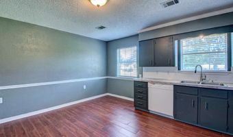 1000 A Locust St, Beebe, AR 72012