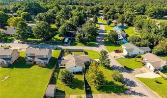 25 Country Dr, Alma, AR 72921