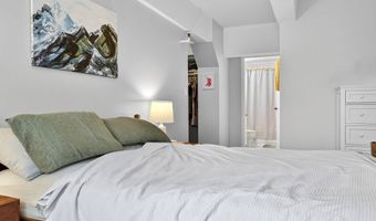 42 8th St 1411, Boston, MA 02129