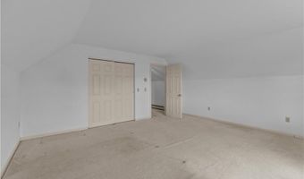 103 Gosset's Turn Dr, Middletown, RI 02842