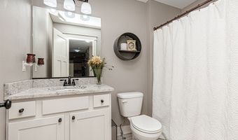 4116 NW Applewood St, Ankeny, IA 50023