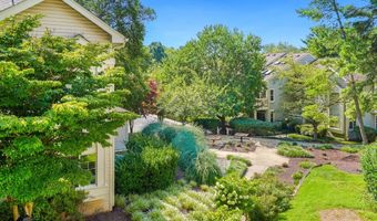 10824 ANTIGUA Ter #201, Rockville, MD 20852