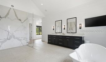 82 Plantation House Dr, Bluffton, SC 29910