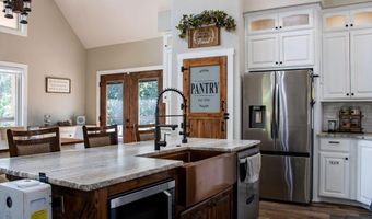 33765 S Coves Dr, Afton, OK 74331