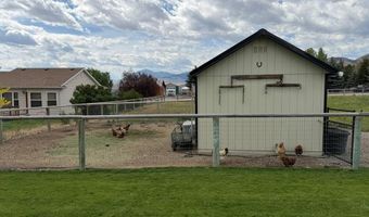 230 Redbird Ln, Challis, ID 83226