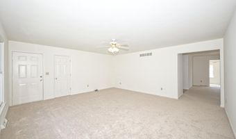 806 LYNNBURY WOODS, Dover, DE 19901