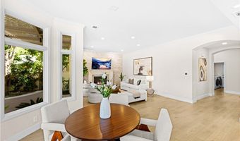 8125 E Oxley Ct, Anaheim, CA 92808