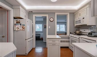 3044 W Greenleaf St, Allentown, PA 18104