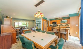 10 W Shore Dr, Alloway, NJ 07462