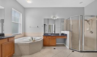 5246 BRIGHTON SHORE Dr, Apollo Beach, FL 33572