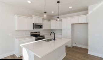 4411 NE 8th St, Ankeny, IA 50021