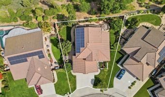 3234 Meadow Grass Ln, Escondido, CA 92027