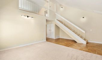 8761 Menkar Rd, San Diego, CA 92126