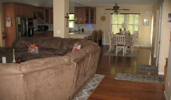 550 Egenolf Pl, Bayville, NJ 08721
