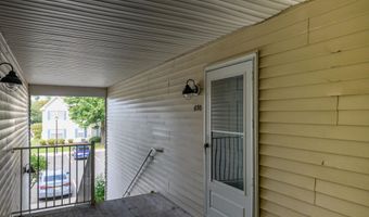 430 Wedgewood Cir, Belford, NJ 07718