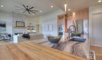 473 Joy Ave, Middleton, ID 83644
